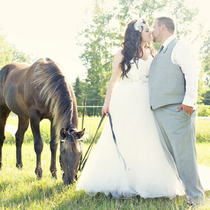 Carole + Cory – Elk Lake Eco Centre, Elk Lake