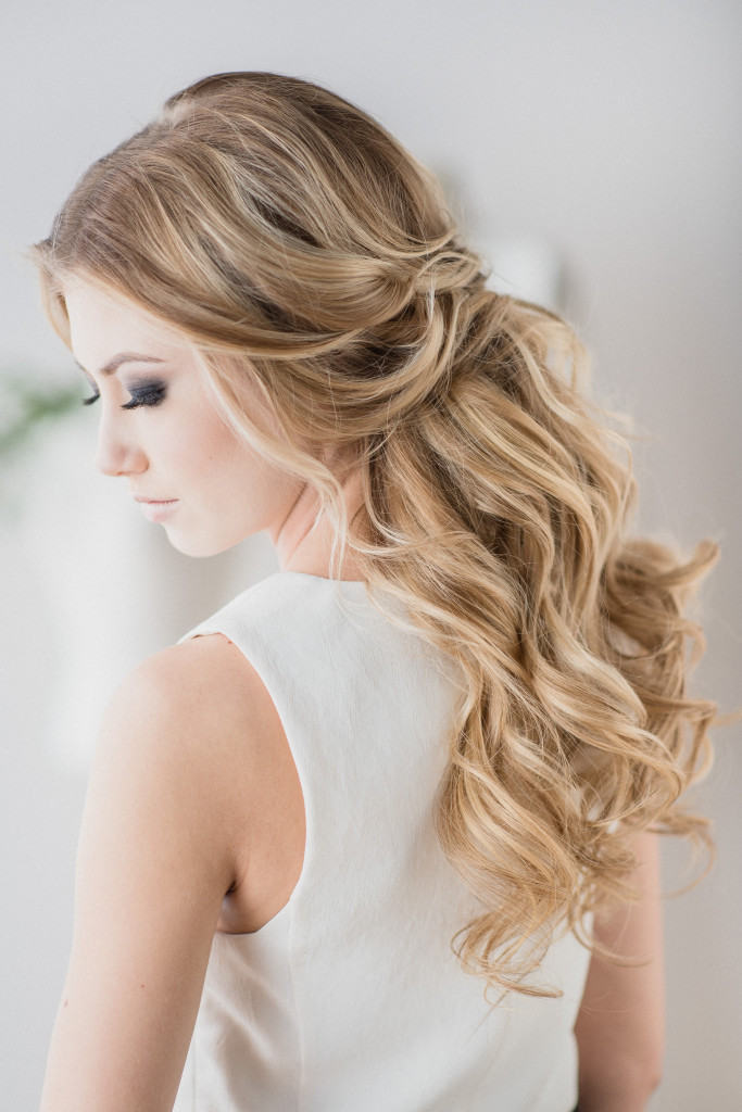  Tips for Perfect Wedding Day Hair by Ladylyn Gool and Jenn Kavanagh Photography