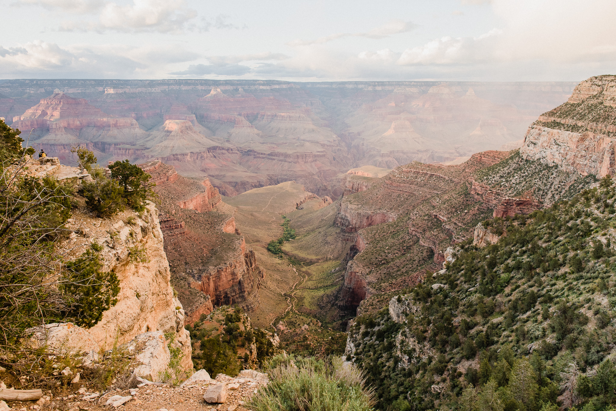 Grand Canyon at sunset by Jenn Kavanagh Photography