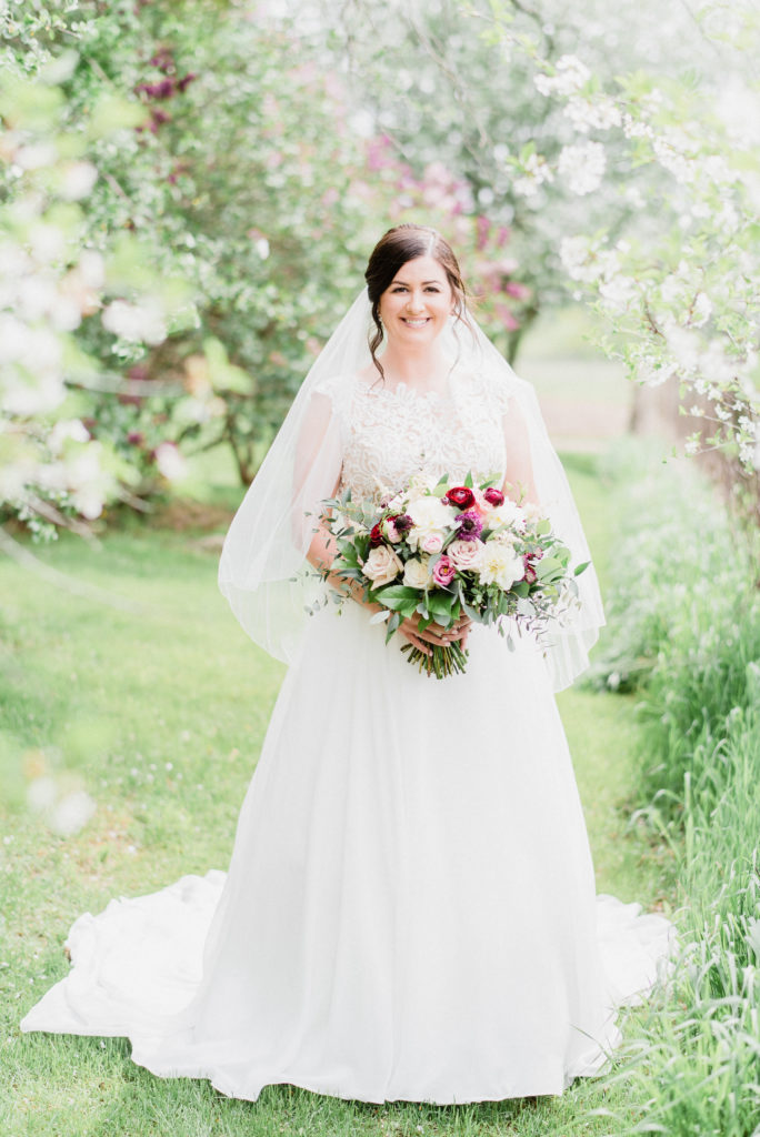 May wedding at Cambium Farm by Jenn Kavanagh Photography