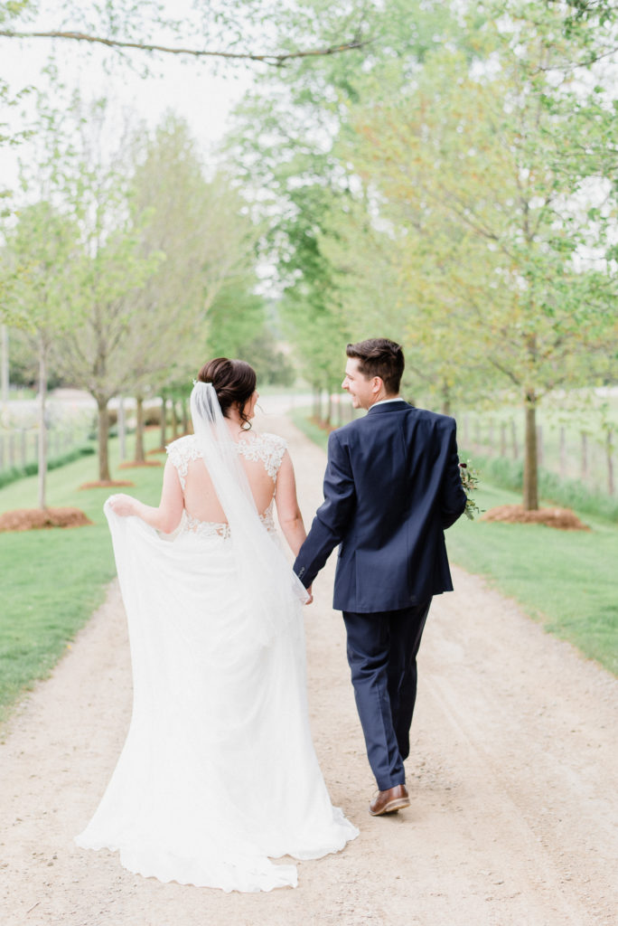 Springtime Cambium Farms wedding photographed by Jenn Kavanagh Photography