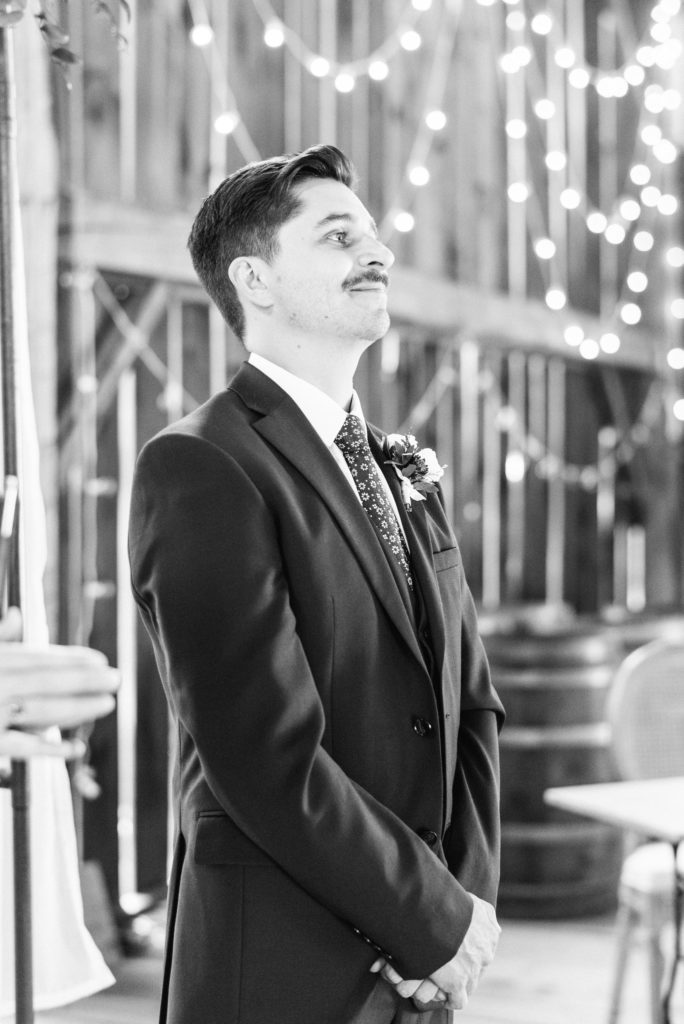 Micro Wedding Ceremony photographed by Jenn Kavanagh Photography