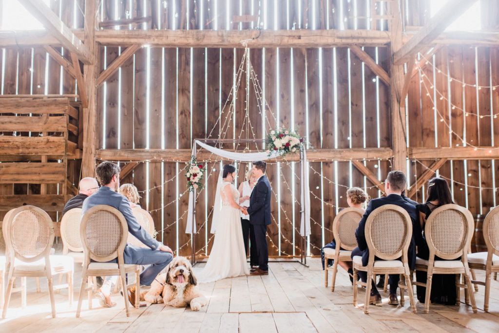 Barn wedding ceremony by Hamilton Wedding Photographer, Jenn Kavanagh Photography