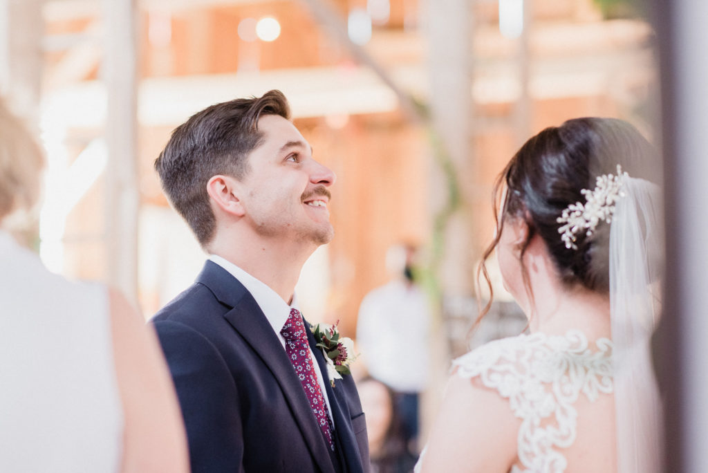Barn wedding ceremony by Hamilton Wedding Photographer, Jenn Kavanagh Photography