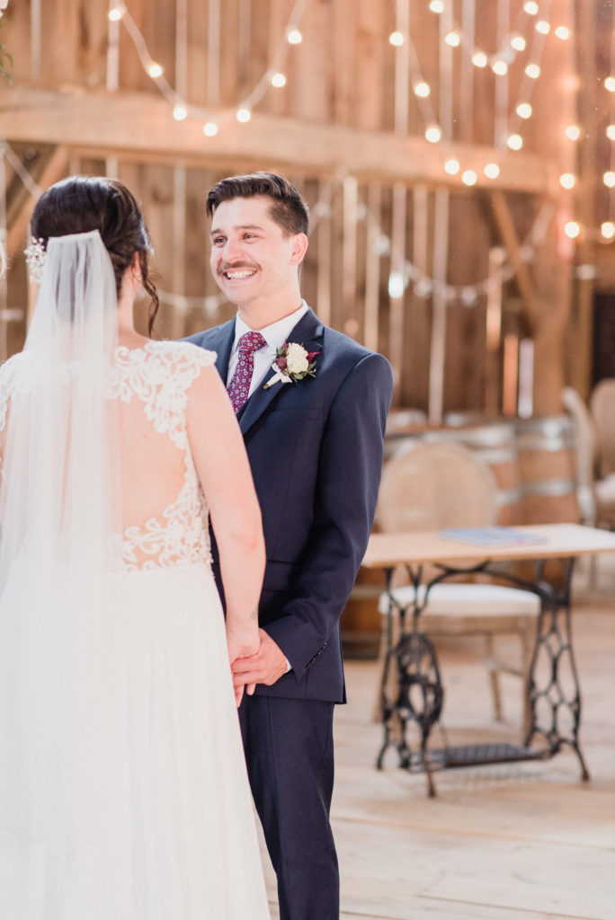 Barn wedding ceremony by Hamilton Wedding Photographer, Jenn Kavanagh Photography