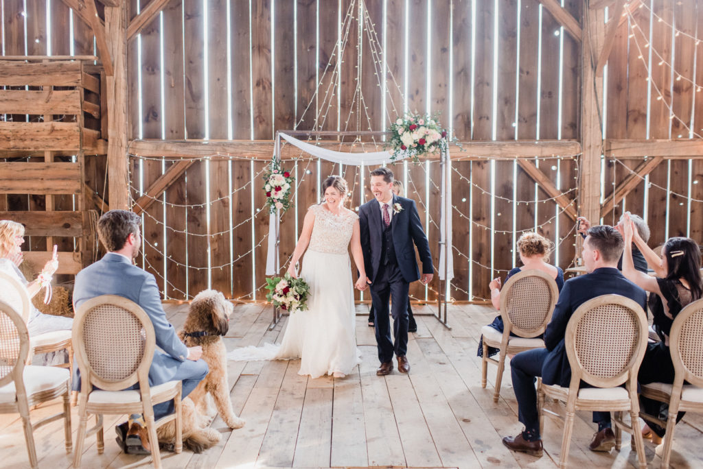 Barn wedding by Jenn Kavanagh Photography