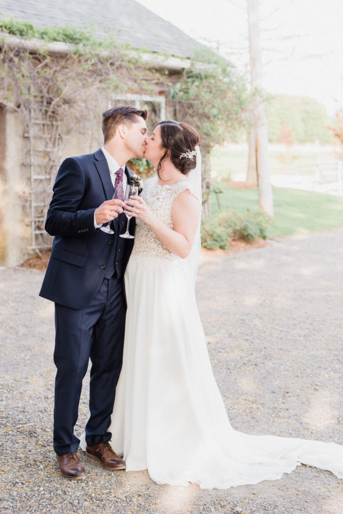 Micro Wedding photographed by Jenn Kavanagh Photography
